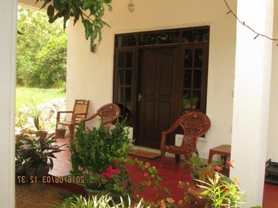 Sigiriya River Side Home Stay - Photo2
