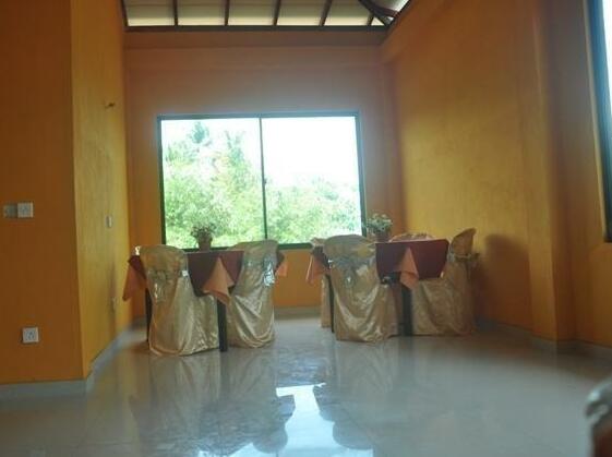 Hotel Surmount - Photo4