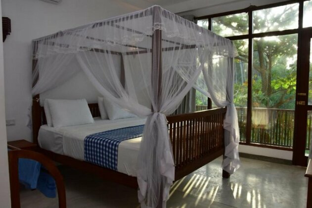 Green Almond Hotel - Photo3