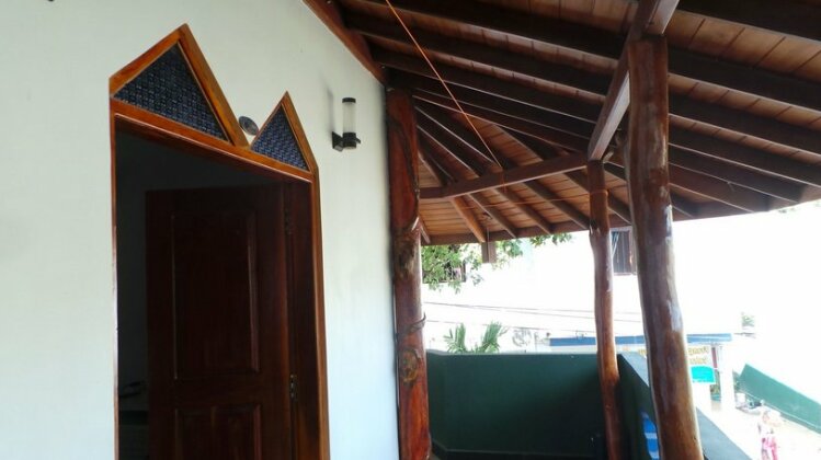 Frangipani Beach Villa - Photo2