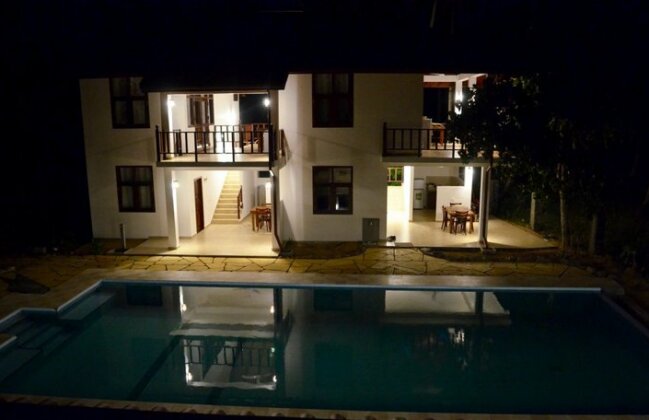 Green Parrot Beach Resort - Photo2