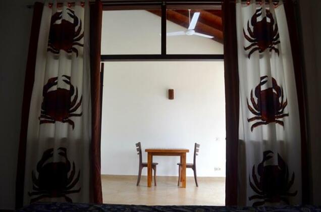 Green Parrot Beach Resort - Photo3