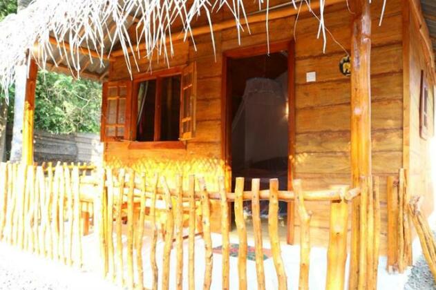 Neem Jay Beach Cabanas - Photo2
