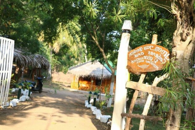 Neem Jay Beach Cabanas - Photo5
