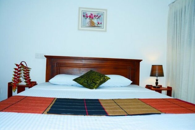 J Line Hotel - Photo4