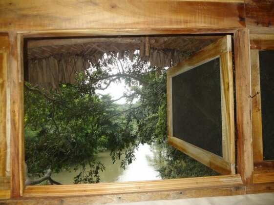 Kumbuk Tree House - Photo2