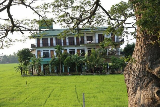 Serene Park Hotel - Photo3