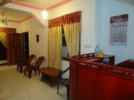 Blue Moon Rest Inn - Photo3