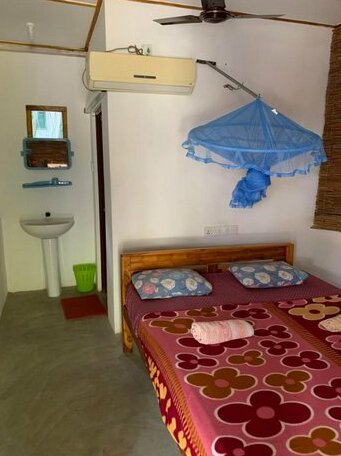 Wanderers Hostel Trincomalee - Photo4