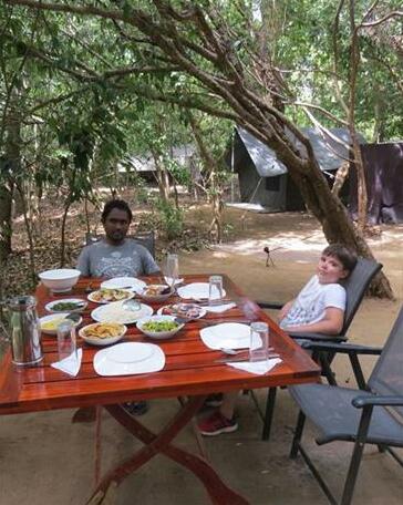 Ruhunu Safari Camping - Udawalawe - Photo4