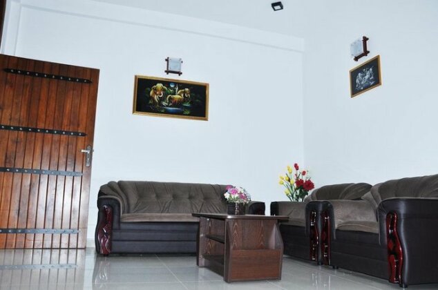 Summerland Residence - Photo3