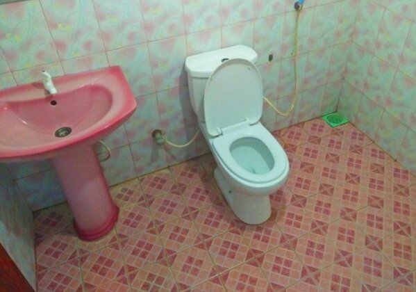Tharuka Guest House - Photo3
