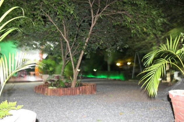 Walawa Cottage and Family Villa - Photo2