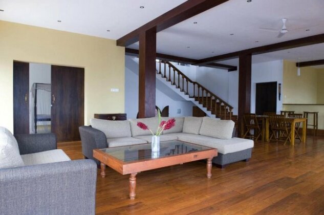 Land's End Villa - Photo2