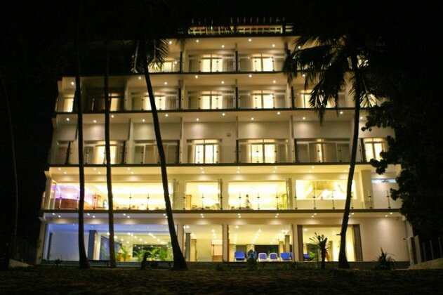 Sayura Beach Hotel