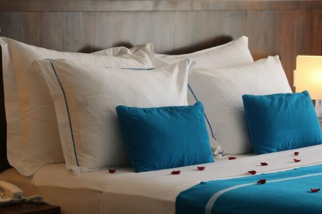 Sayura Beach Hotel - Photo5