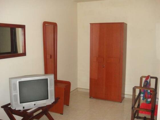 Beach Rest Hotel - Photo3
