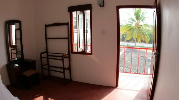 ALOHA Home & Kitchen - Photo3