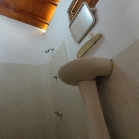 Avon Bay Resort - Photo4
