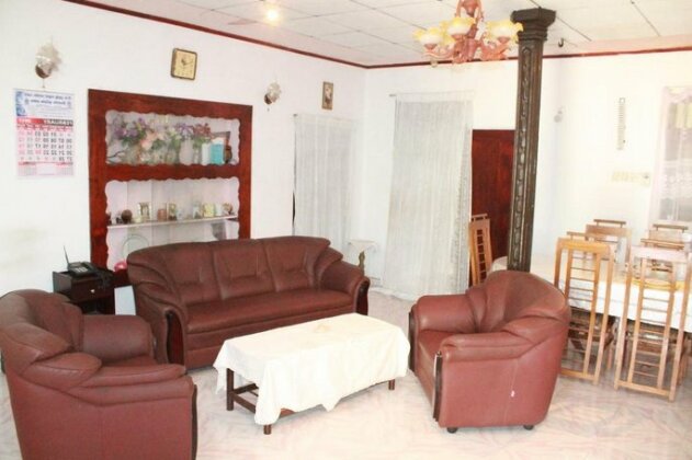 Jayaweera House - Photo2