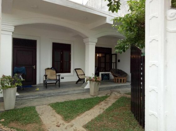 Kumari Surf Lodge - Photo4