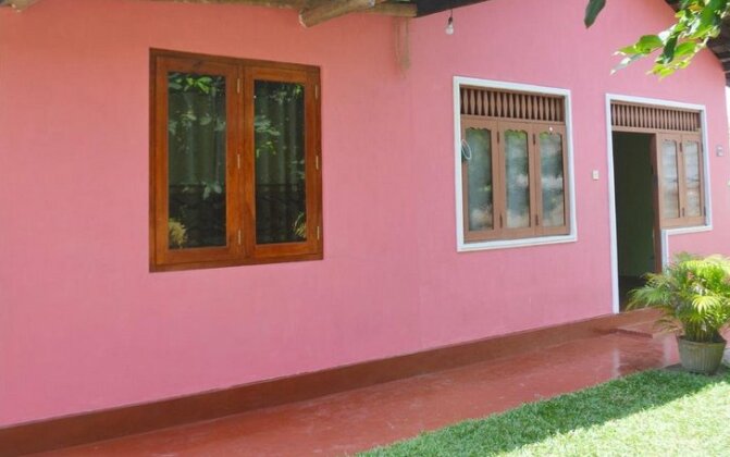 W7 Home Stay - Photo2