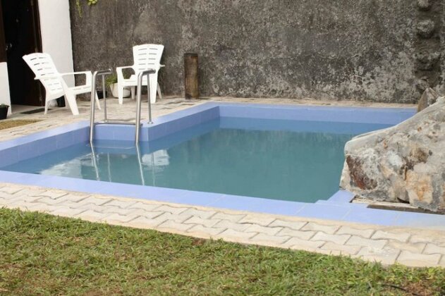 Weligamage Guest & Rest - Photo2
