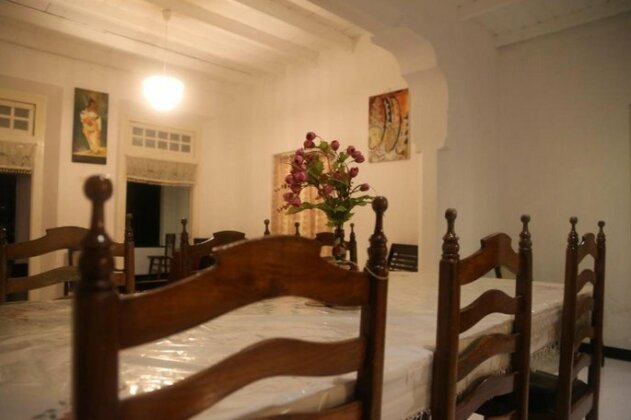 The Home - Photo3