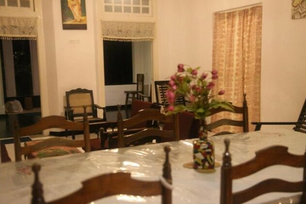 The Home - Photo4