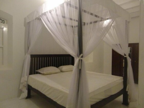The Home - Photo5