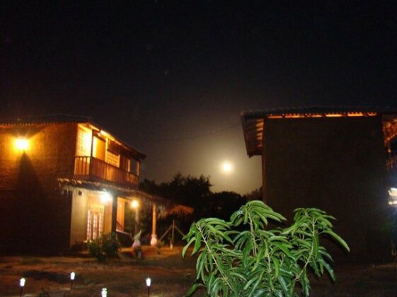  Photo 1