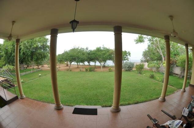 Lake View Bungalow Yala - Photo3