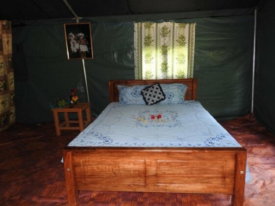 Yala Peocok Camping - Photo4