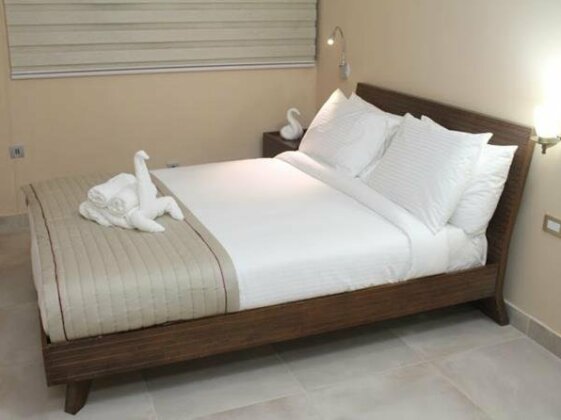 Murex Plaza Hotel & Suites - Photo5