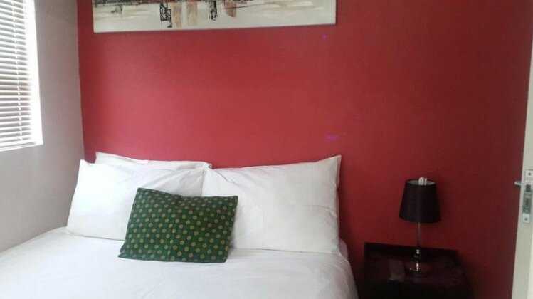 Village Court Guest House - Photo5