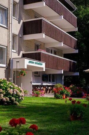 Egliu Slenis - Photo2