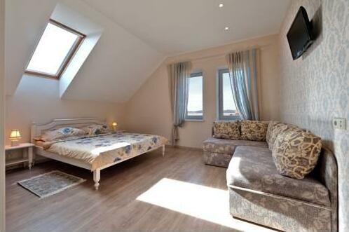 Karkles Villa - Photo4