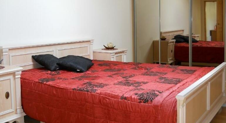 Old Town Big Luxury Apartment - Photo4