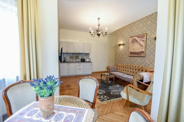 KUBU Guest House - Photo4