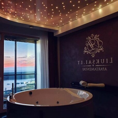 Panorama-27 Jacuzzi Apartment - Photo2