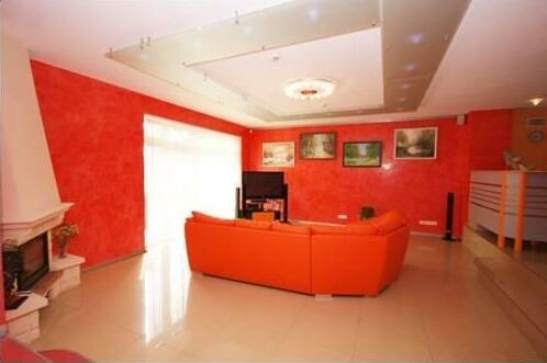 Van Vila - Photo3