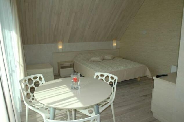 Vila Lotmiskis - Photo2