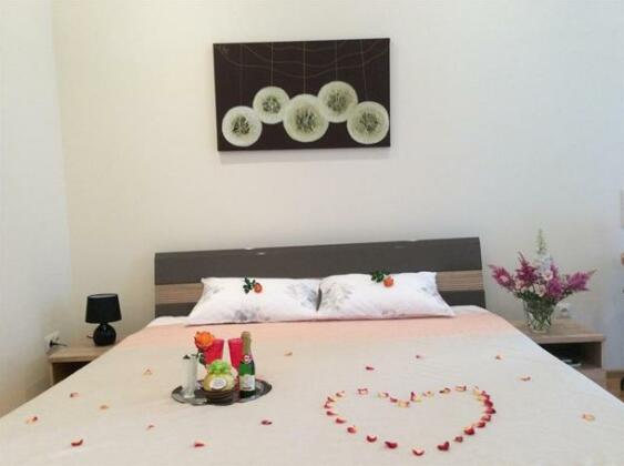 Kranto Luxe Stay - Photo4
