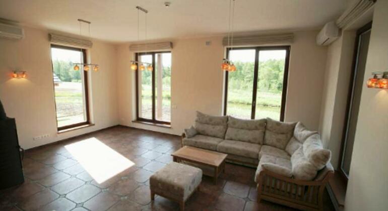 Gerove Homestead - Photo3