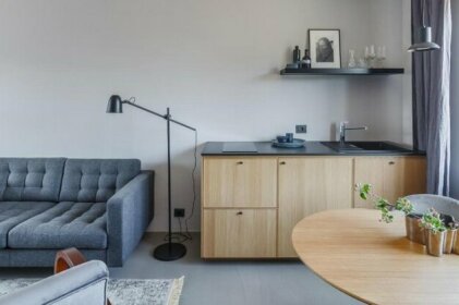 Minimalist Apartment & Studio