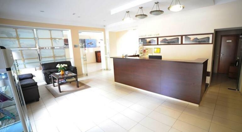 Deims Hotel - Photo3