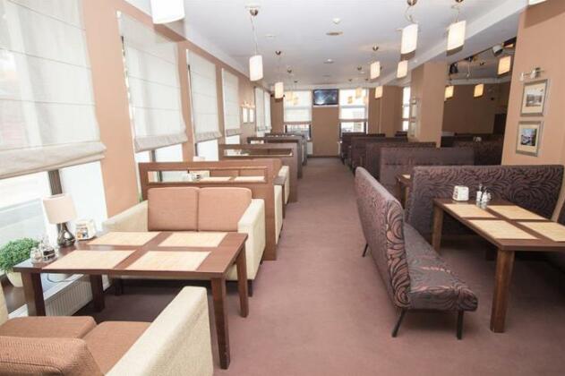 Deims Hotel - Photo4