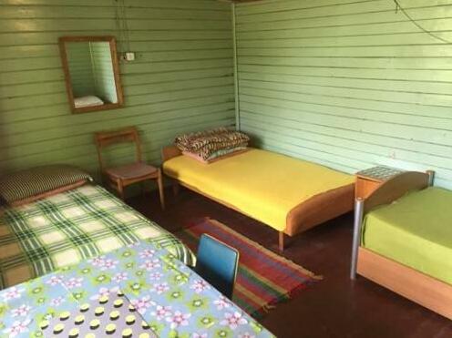 Nameliai prie upes - Photo5