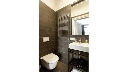 Vilnius Old Town Private Duke studio - Photo5