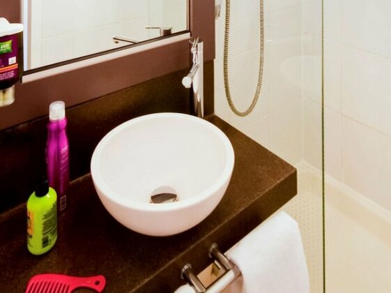 Ibis Styles Luxembourg Centre Gare - Photo3